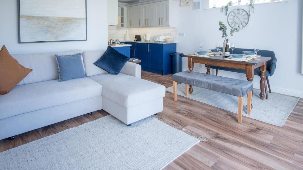 Morien - 2 Bedroom Apartment - Сондерсфут Екстер'єр фото